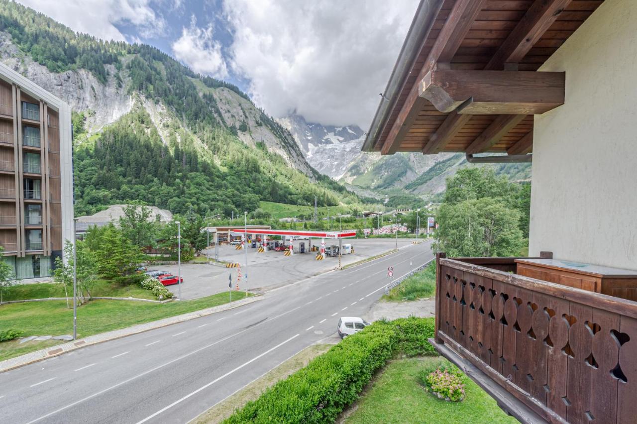 Casa Beatrice - Wifi, Parcheggio E Vista Montagna - Cour 0231 Apartamento Courmayeur Exterior foto
